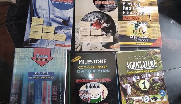 Nationwide Ban on Single-Use Textbooks Urged for Sustainable Education